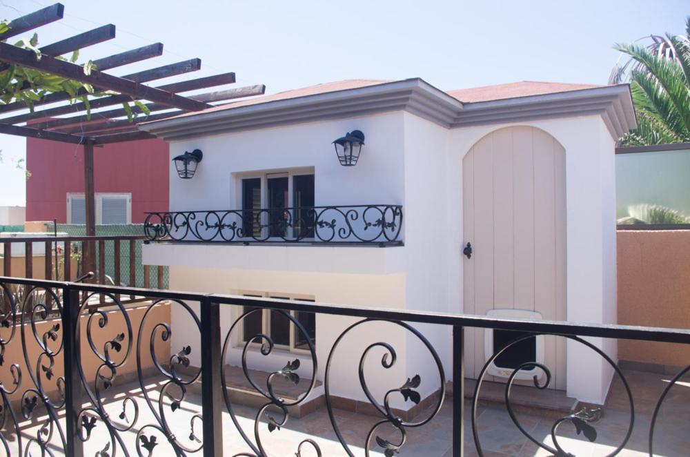 Villa La Marosca - Jacuzzi, Private Pool, 3 Bedrooms Caleta De Fuste Kültér fotó